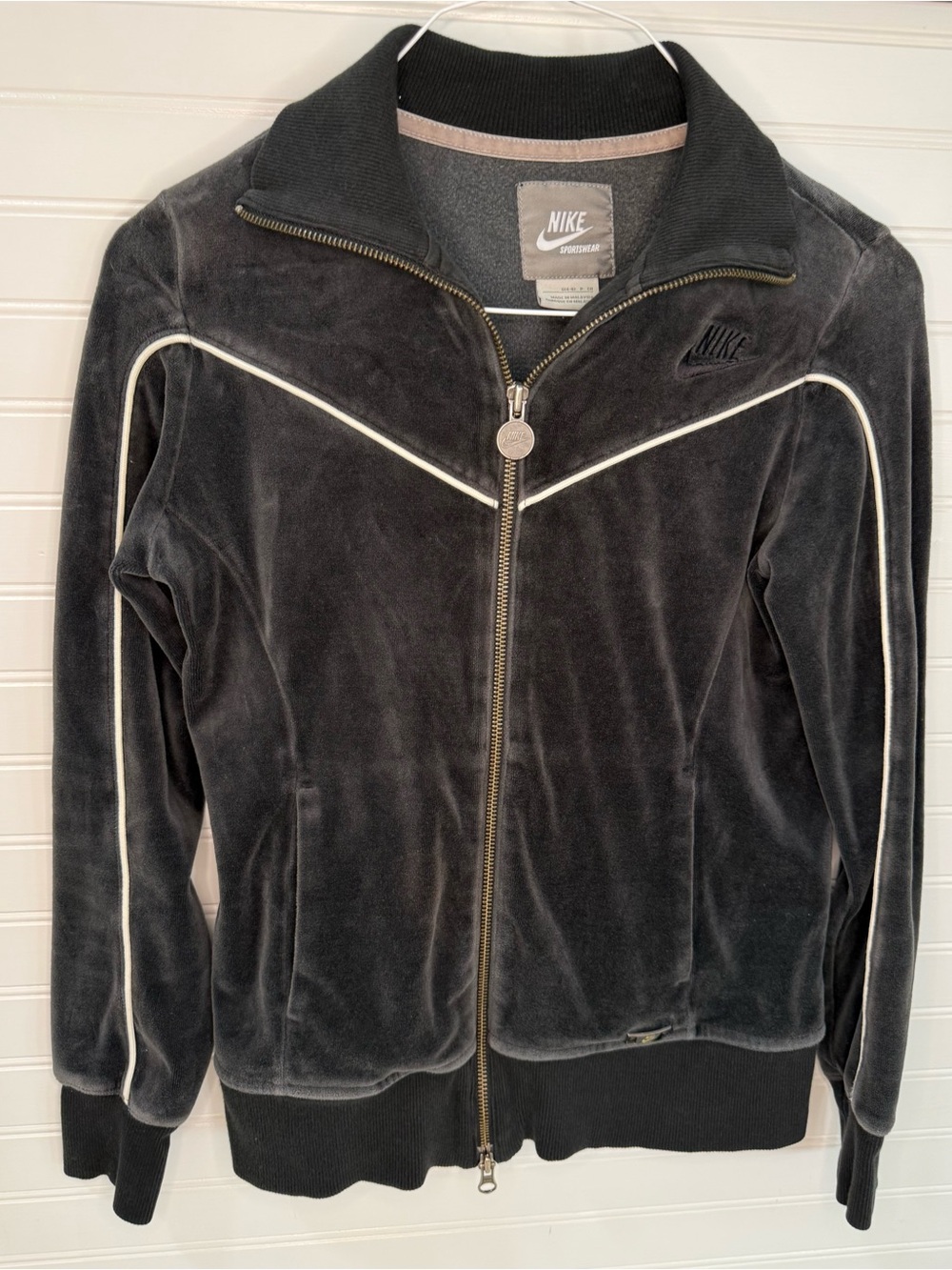 Vintage Nike Women's Black Velour Track Jacket Small